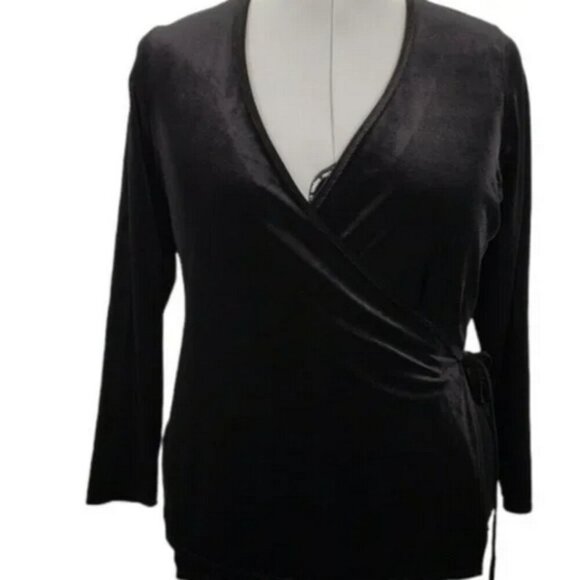 Addition Elle Black Velvety Wrap Blouse Size 2X - Picture 1 of 12
